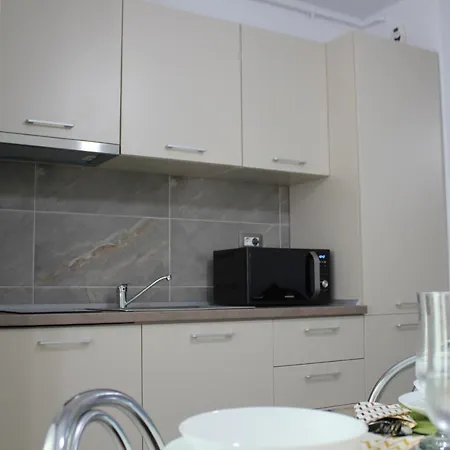 Joapartments Sea & Sun Alezzi Beach *