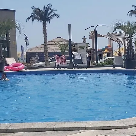 Joapartments Sea & Sun Alezzi Beach * Năvodari